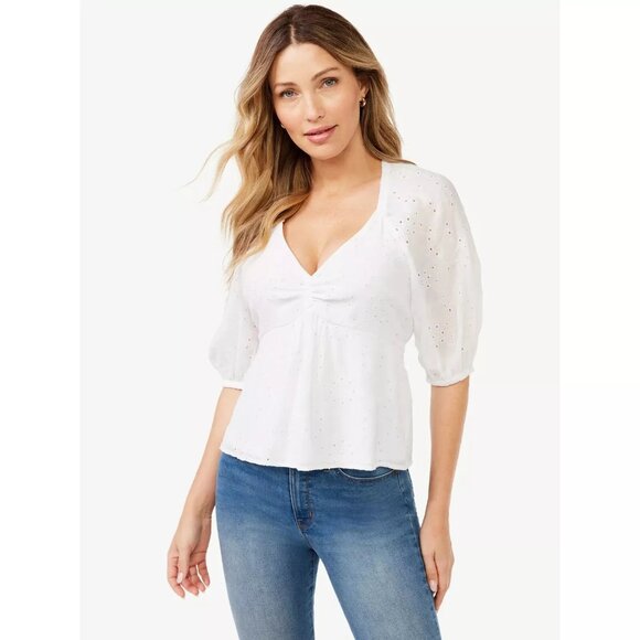 PERFECT for SPRING/SUMMER   SOFIA VERGARA WHITE EYELET TOP  2X - Picture 1 of 9